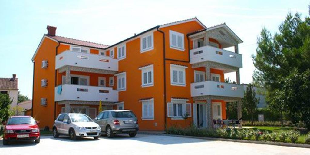 Villa San Malinska Exterior photo
